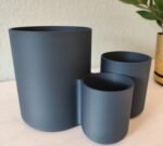 Suporte moderno para utensílios de cozinha com três recipientes