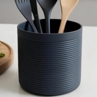 Porta-utensílios de cozinha com design canelado